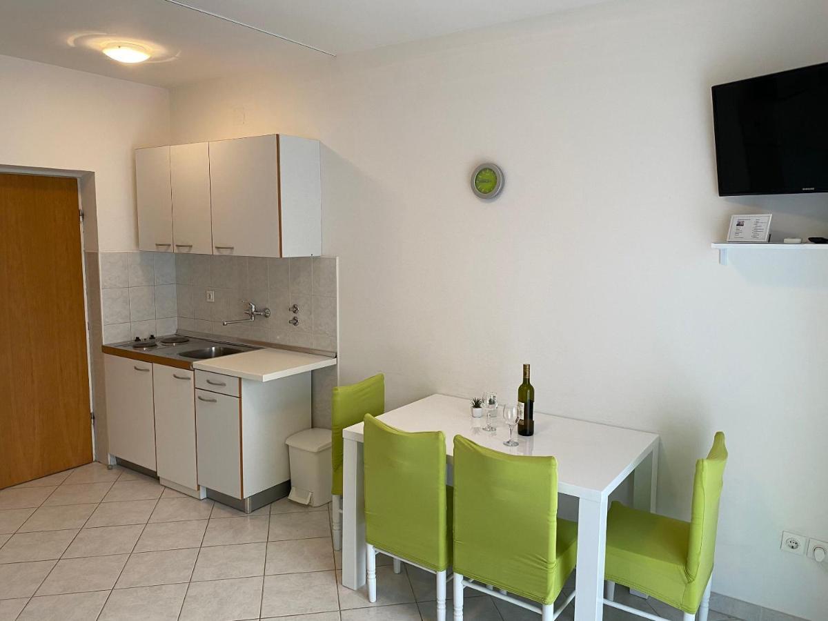 Apartments Pulic Zaboric Buitenkant foto