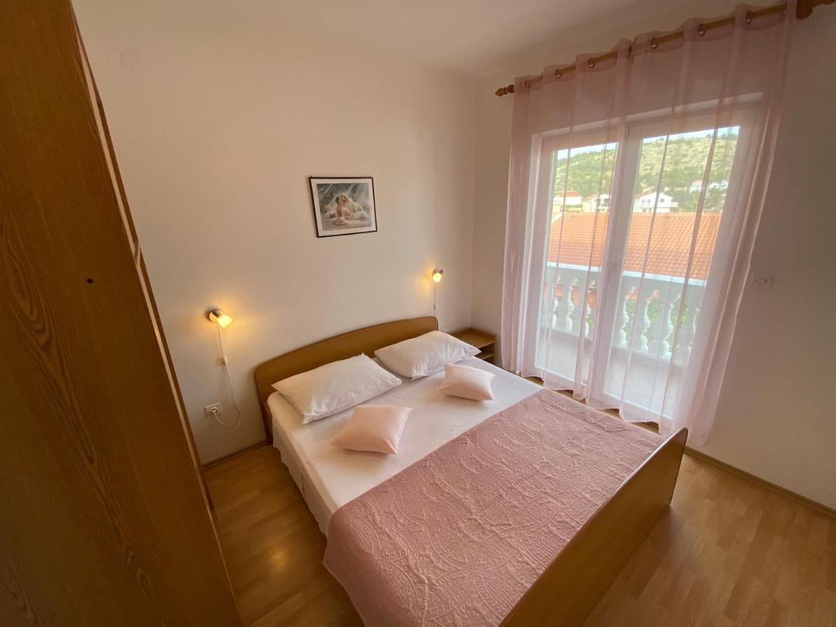 Apartments Pulic Zaboric Buitenkant foto